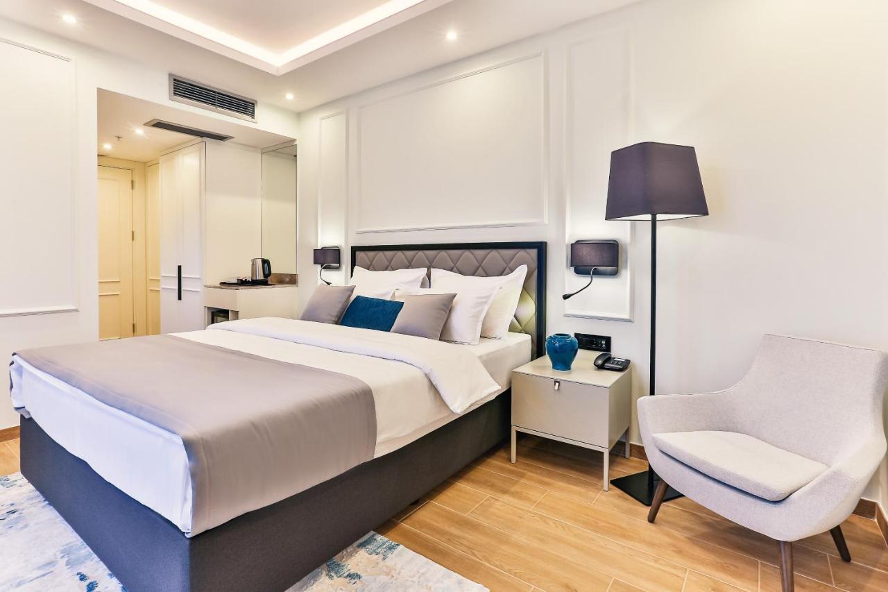Hotel Momentum Budva Exterior foto