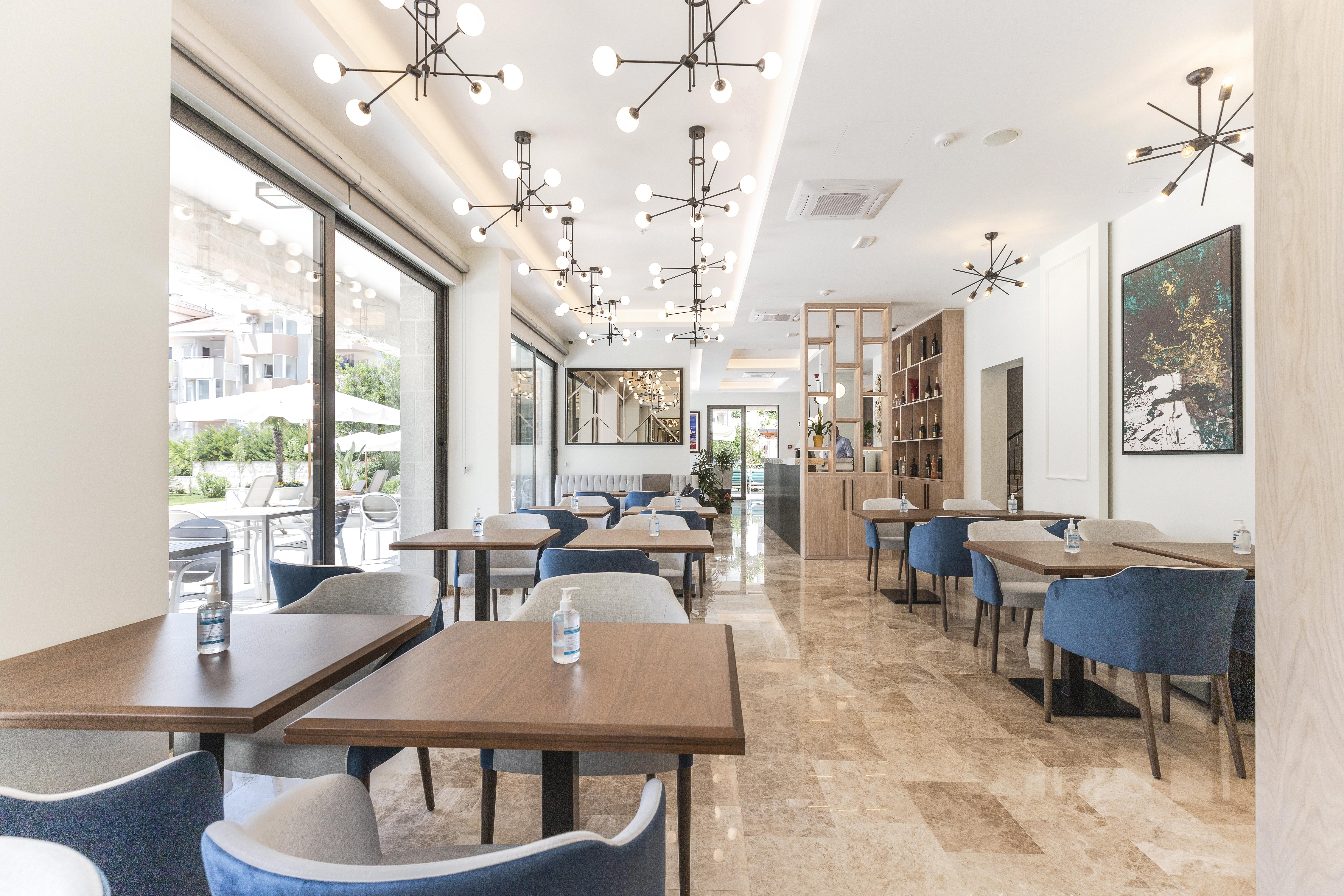 Hotel Momentum Budva Exterior foto